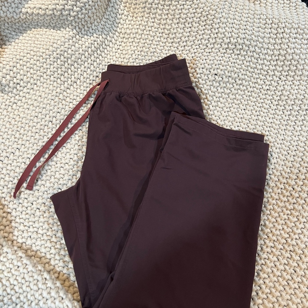 FIGS high waisted Livingston scrub pants ESPRESSO
